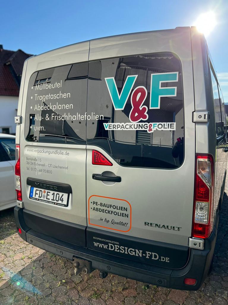 Firmenfahrzeug Verpackung und Folie